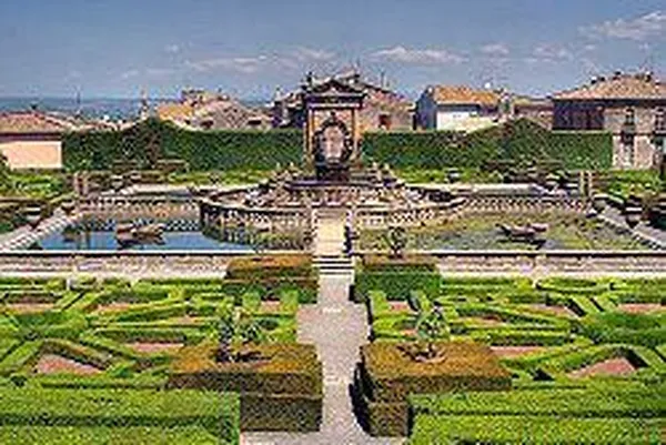 Gardens of the Villa Lante (Photo by  Roberto Ferrari, 2007)