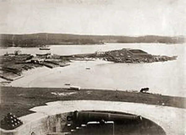 The Marine Biological Station (center of photo) at Watson's Bay circa 1881. (Original presented to State Library of NSW from the estate of C.H. Bertie in 1953.)