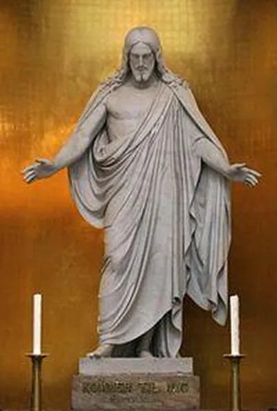 Bertel Thorvaldsen: The original Statue of Christ at the Church of Our Lady, Copenhagen. (Photo taken 2 September 2006 by IbRasmussen)