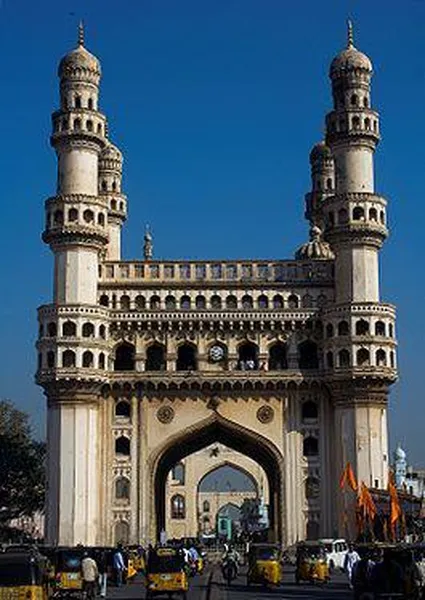 Charminar, Hyderabad, India (Photo by DidierTais, 2008)