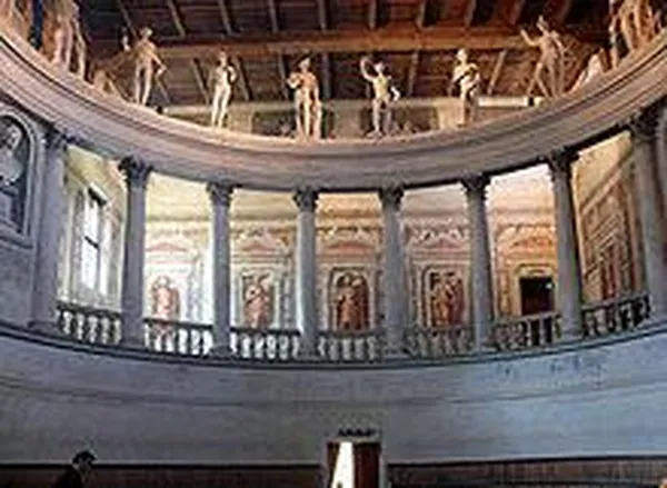 Teatro all'antica: View from the stage towards the gallery above the seating area. (Photo by Ugo franchini, 2009)