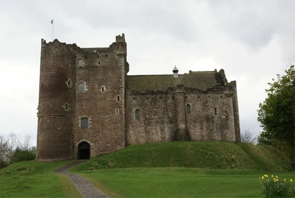 Doune Castle (Scotland) (Photo taken 04-05-2008 by Otter)