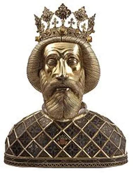 Medieval reliquary of Saint Ladislaus in the cathedral of Győr. (Photo taken on September 9, 2010, by Asybaris01)