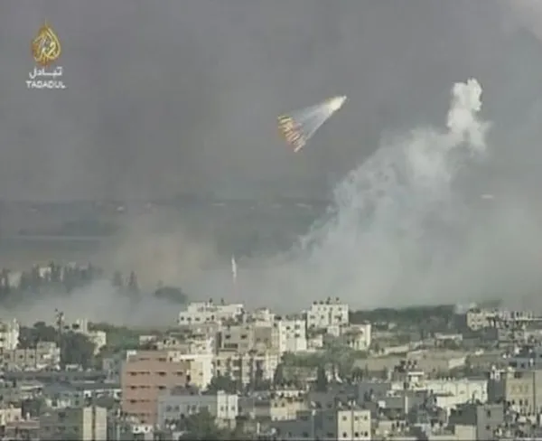 Gaza shelled by Israeli in the Israeli assault on Gaza Strip 11 January 2009. Day 16 of the assault. Al Jazeera