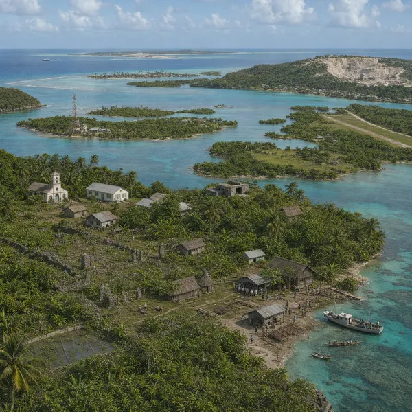East Micronesia in the Late Modern age