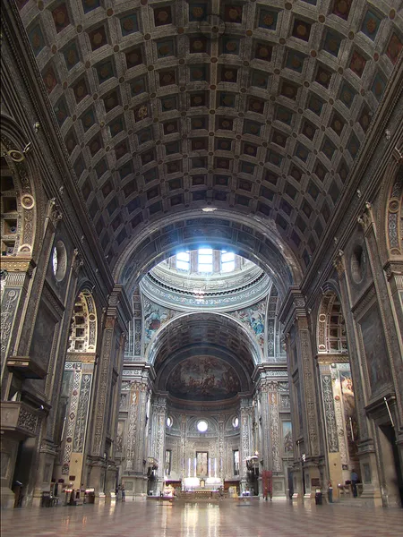 Basilica of Sant'Andrea, Mantua: interior. (Photo taken September 11, 2007, by Tango7174)